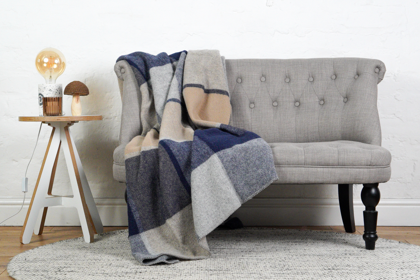 Bold Check Pure New Wool Throw – Navy & Beige