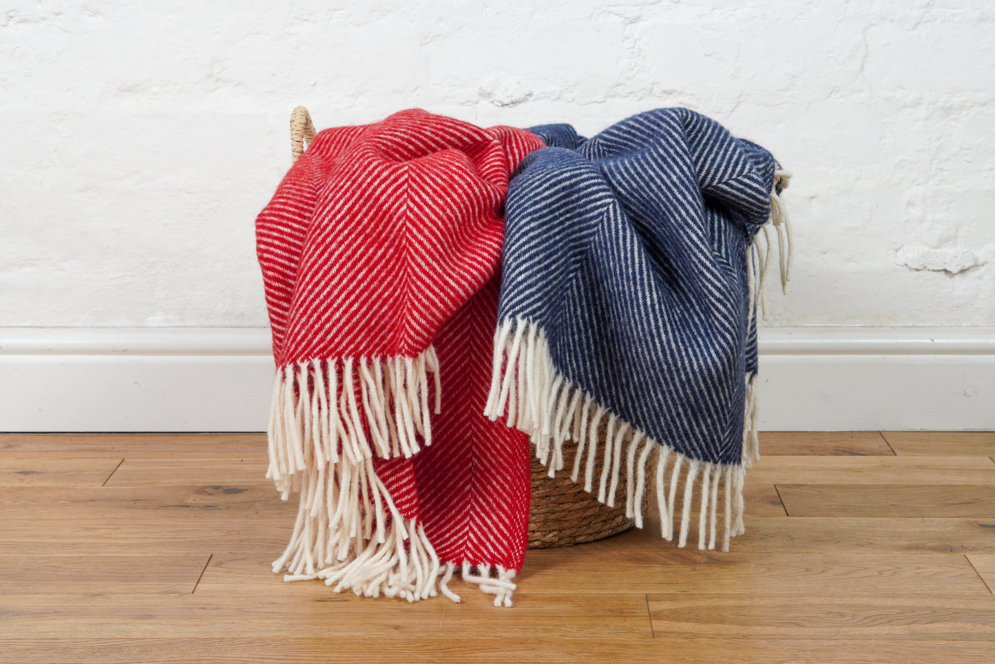 Wide Fishbone Pure New Wool Throw – Navy
