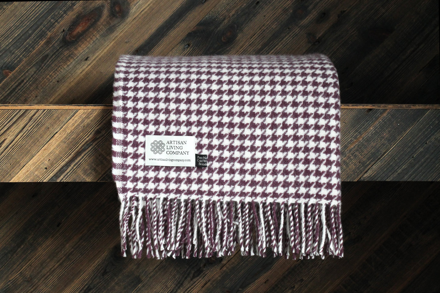 Houndstooth Pure New Wool Throw - Grape
