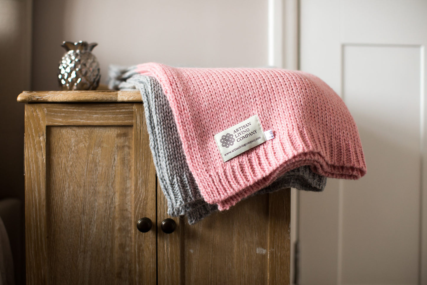 Alpaca Knitted Panel Pink & Silver Throw