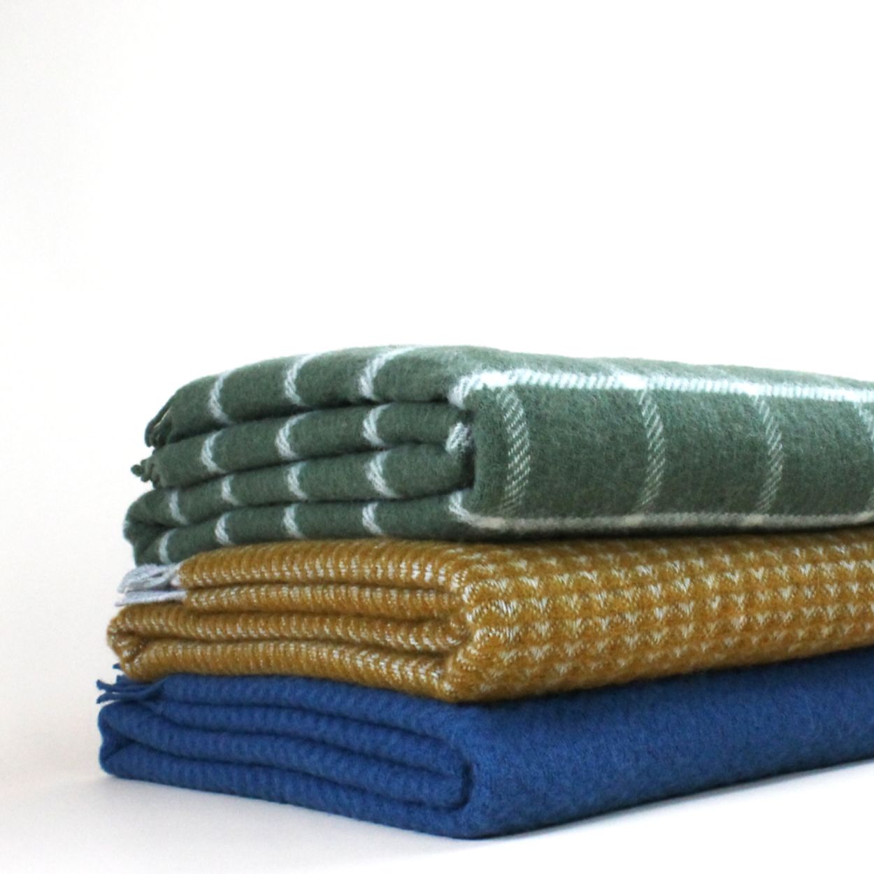 Mountain Top Navy Pure New Wool Throw